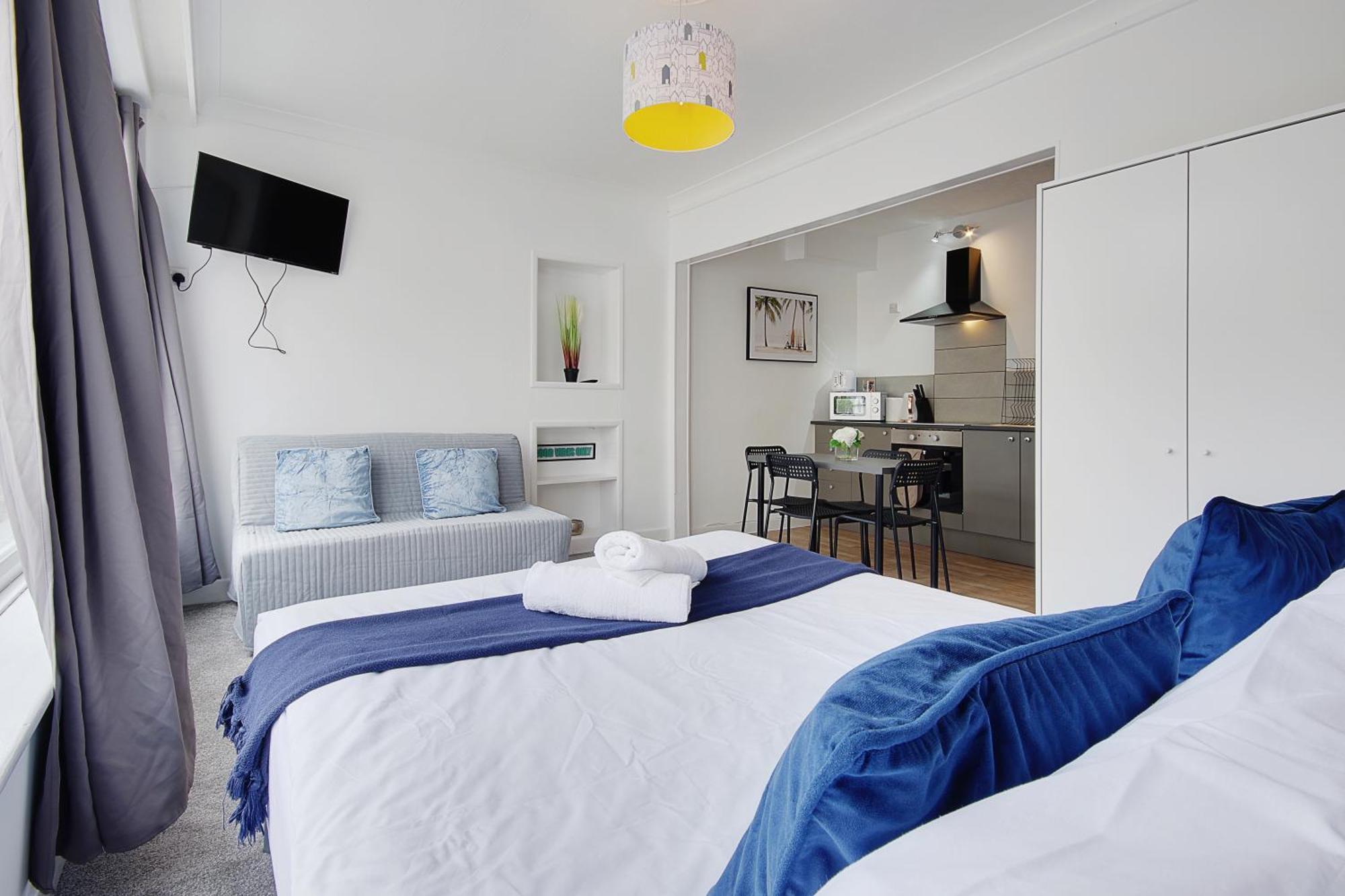 Serenity Hotel บอร์นมัธ ภายนอก รูปภาพ